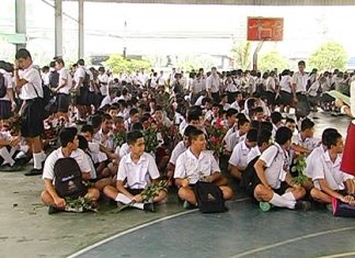 Banglamung school 12th grade students gather for their graduation ceremony on Thursday, March 10.